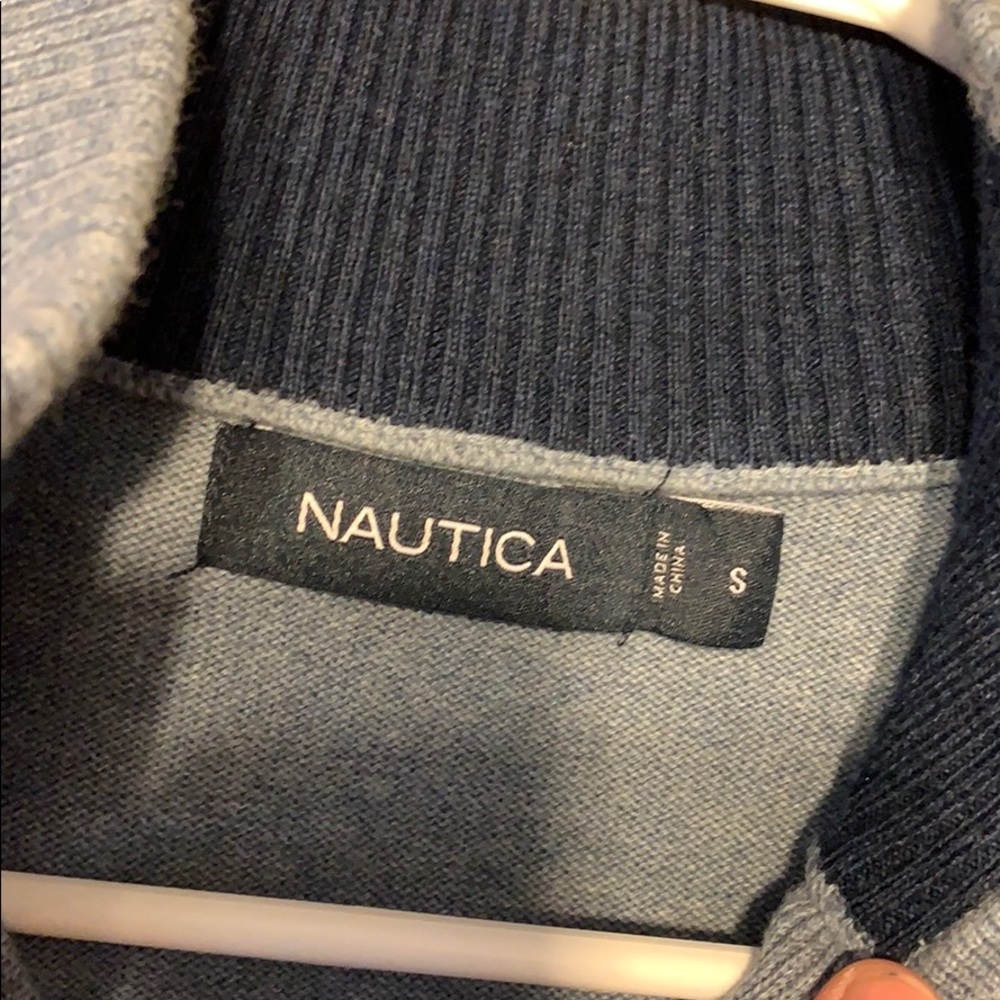 Sweater - Picture 4 of 4